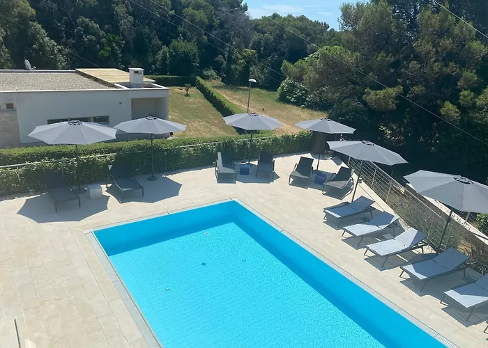 Valsavia, Valsavia With Pool And Rovinj